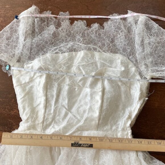VINTAGE HANDMADE 1959 Princess Empire Waist Satin Lace Wedding Dress Small - Picture 15 of 17